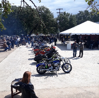 PIGROAST LINE